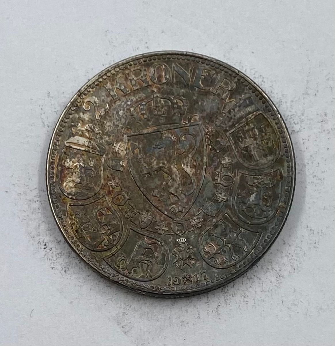 2 kr 1917 kv. 1+ (2)