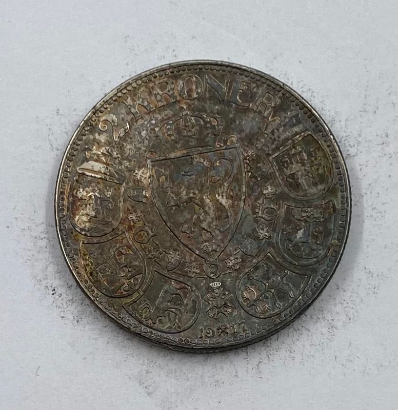 2 kr 1917 kv. 1+ (2)