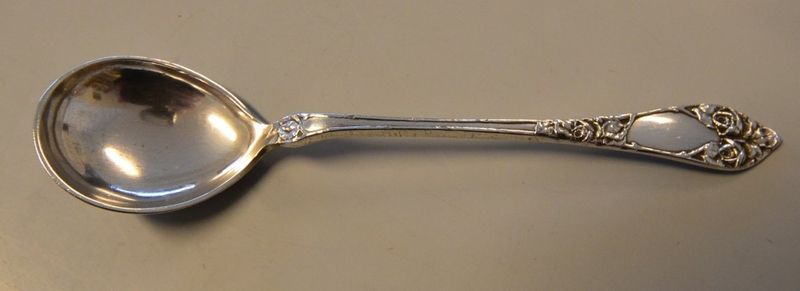 Opphøyd rose: Syltetøyskje 13,3 cm