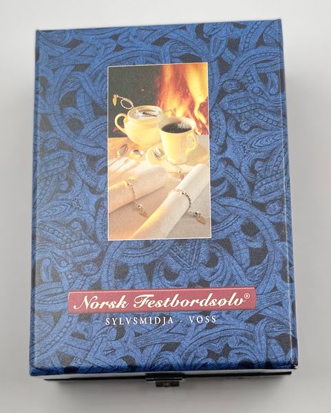 Hovedbilde Sukkerstrø skje 11,7 cm med blad i originalt ...