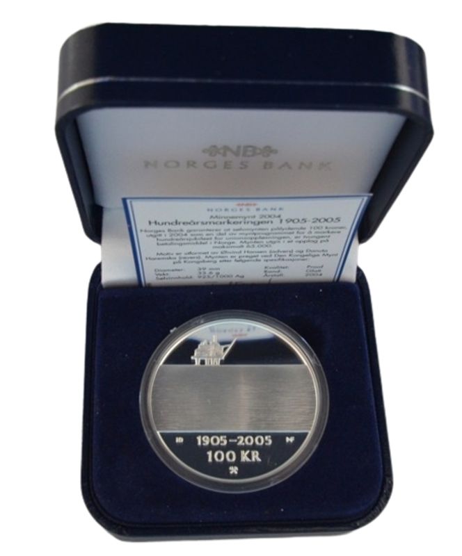 100 kr 2004 - Olje ligger i orginalt etui med info.